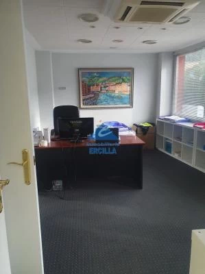 Miniatura de Nave industrial en alquiler instalada en Arrigorriaga